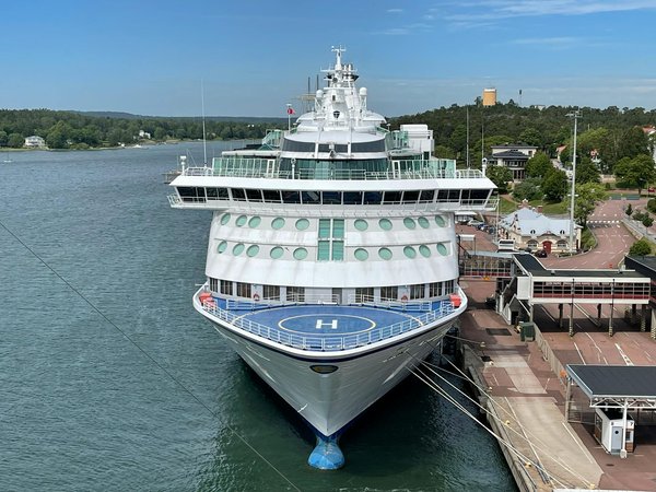 Discover the uk's secret culinary gems: unveiling hidden delights for tourists